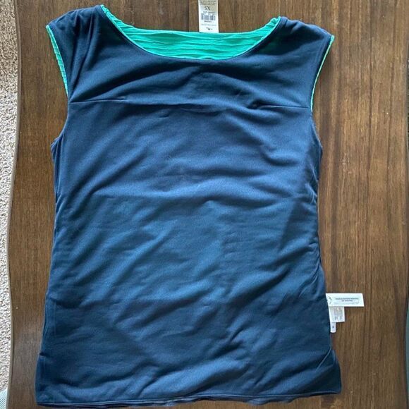 NWT ANN TAYLOR Pleated top with colorblock stripes size XS	| - Picture 4 of 9